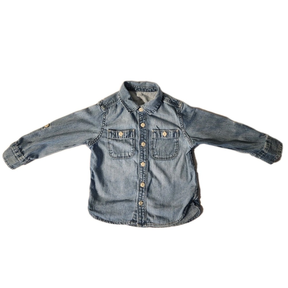 GAP KIDS BOYS Denim BUTTON DOWN SIZE 4 Years EUC